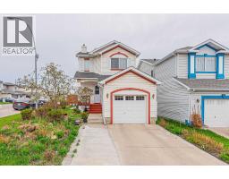 18 Coral Springs Circle NE, Calgary, Alberta
