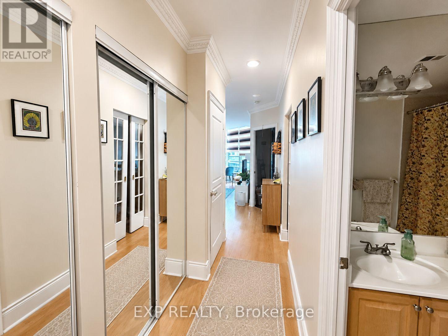 310 - 10 Northtown Way, Toronto, Ontario  M2N 7L4 - Photo 10 - C13690100