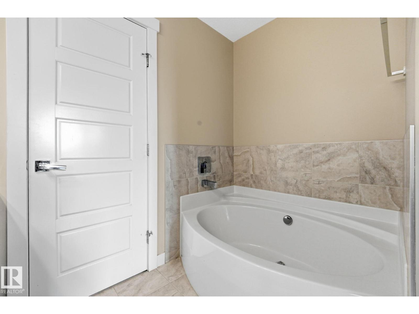 914 Valour Wy NW, Edmonton, Alberta  T5E 6S1 - Photo 23 - E4504600