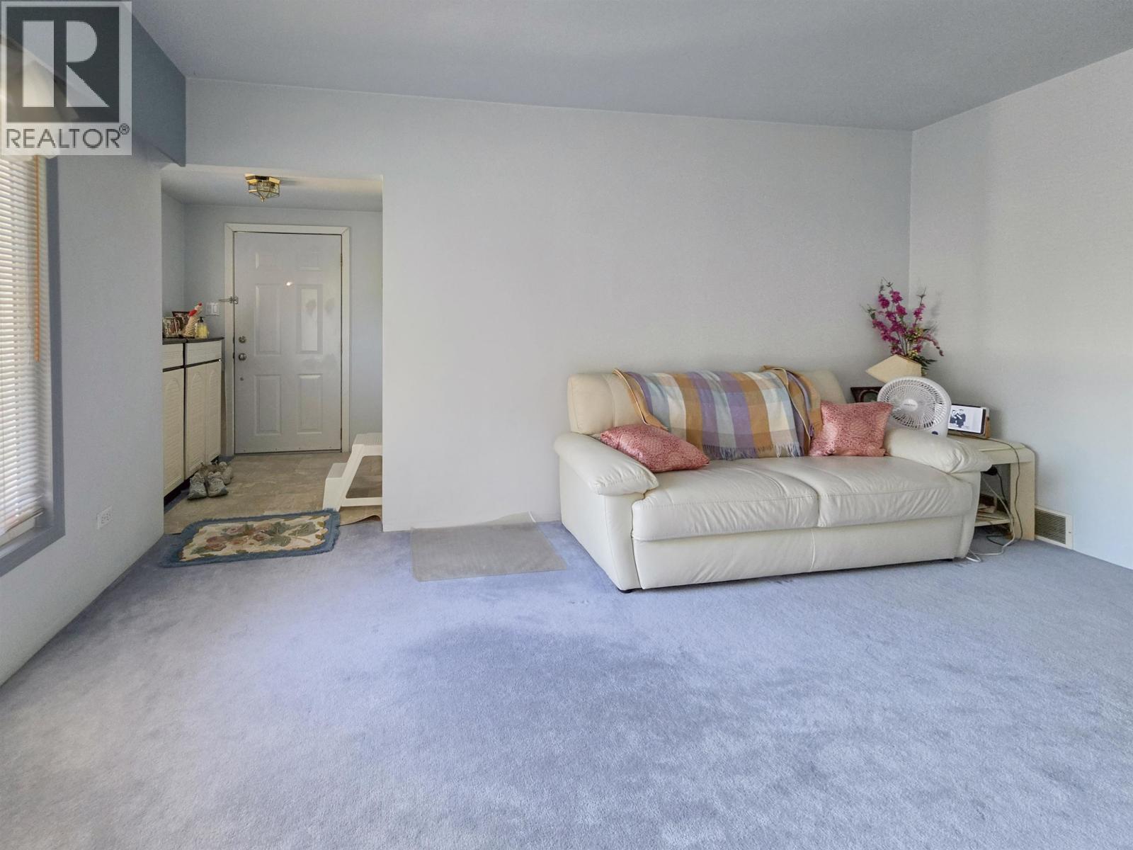 2920 Graveley Street, Vancouver, British Columbia  V5K 3K3 - Photo 8 - R3156435