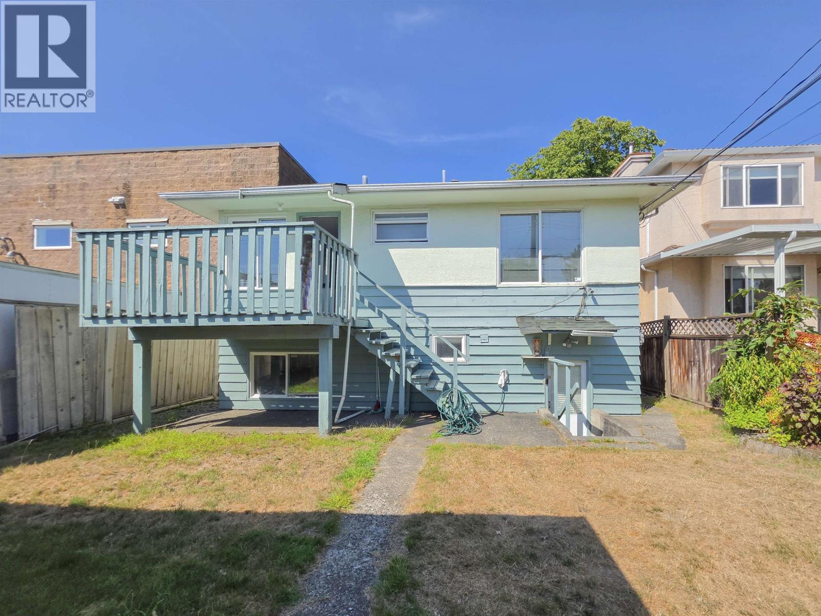 2920 Graveley Street, Vancouver, British Columbia  V5K 3K3 - Photo 33 - R3156435