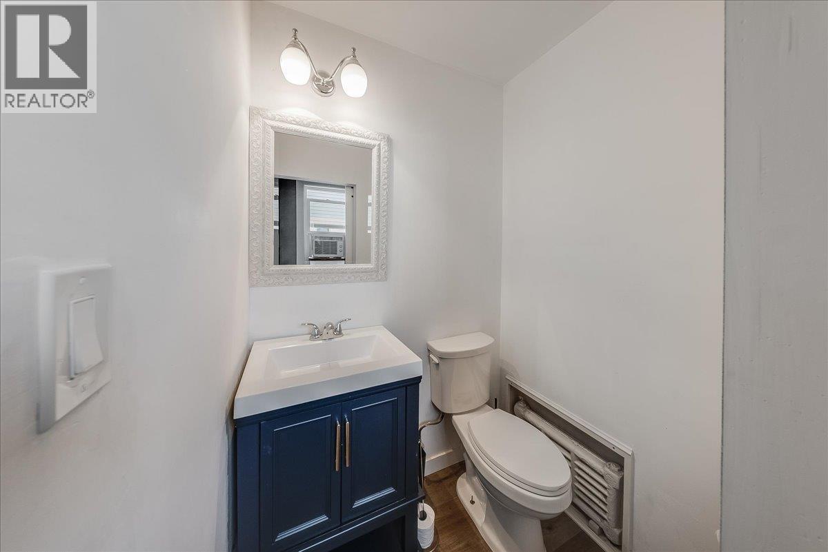 1430 Third Avenue, Trail, British Columbia V1R 1P6 - Photo 21 - 10398102