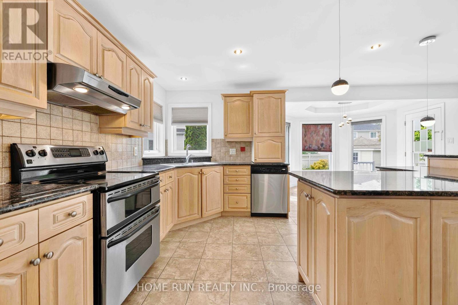35 Blackshire Circle, Ottawa, Ontario  K2J 5L8 - Photo 12 - X13694298