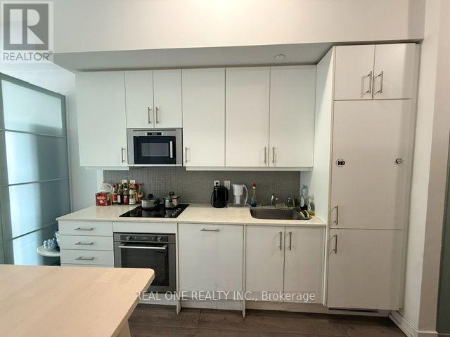 716 - 297 College Street, Toronto, Ontario  M5T 1S2 - Photo 4 - C13694292