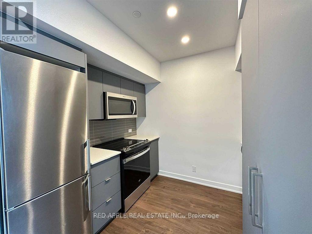 1015 - 30 Tretti Way, Toronto, Ontario  M3H 0E3 - Photo 3 - C13694312