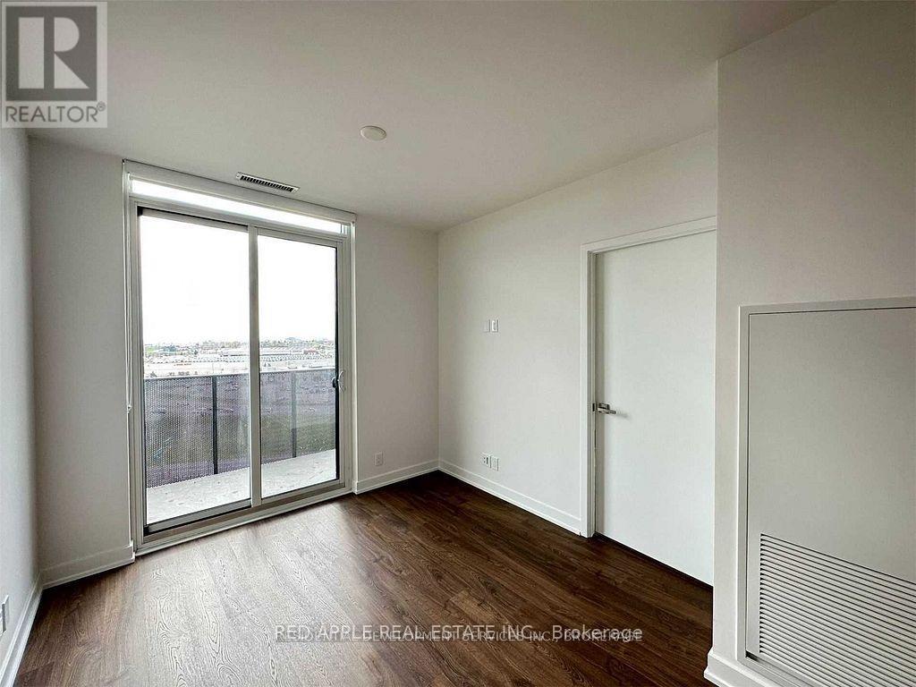 1015 - 30 Tretti Way, Toronto, Ontario  M3H 0E3 - Photo 6 - C13694312