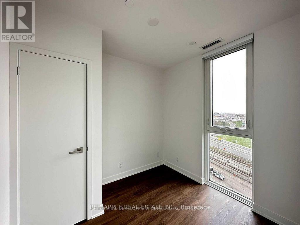 1015 - 30 Tretti Way, Toronto, Ontario  M3H 0E3 - Photo 8 - C13694312