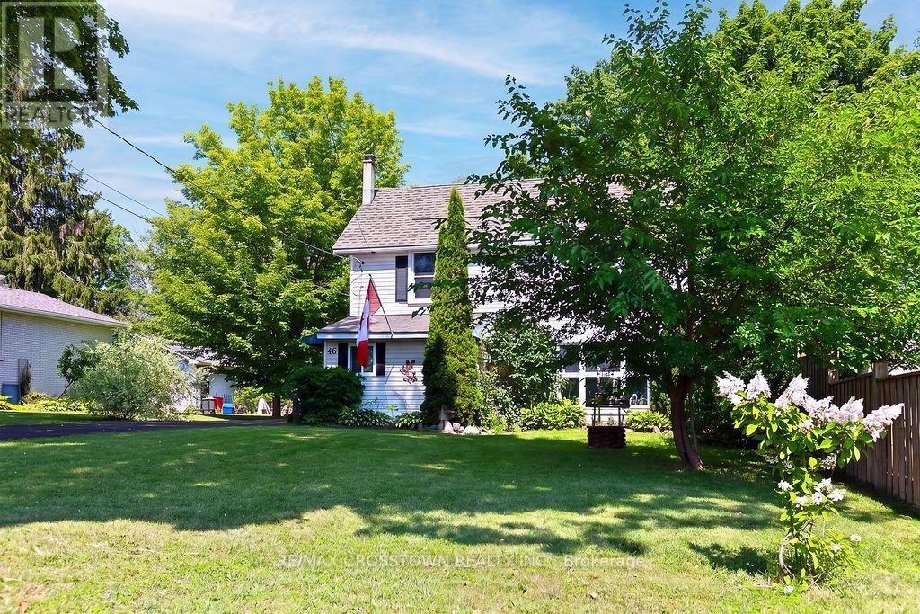 66 Maple Street, Tay, Ontario  L0K 2A0 - Photo 4 - S13694308