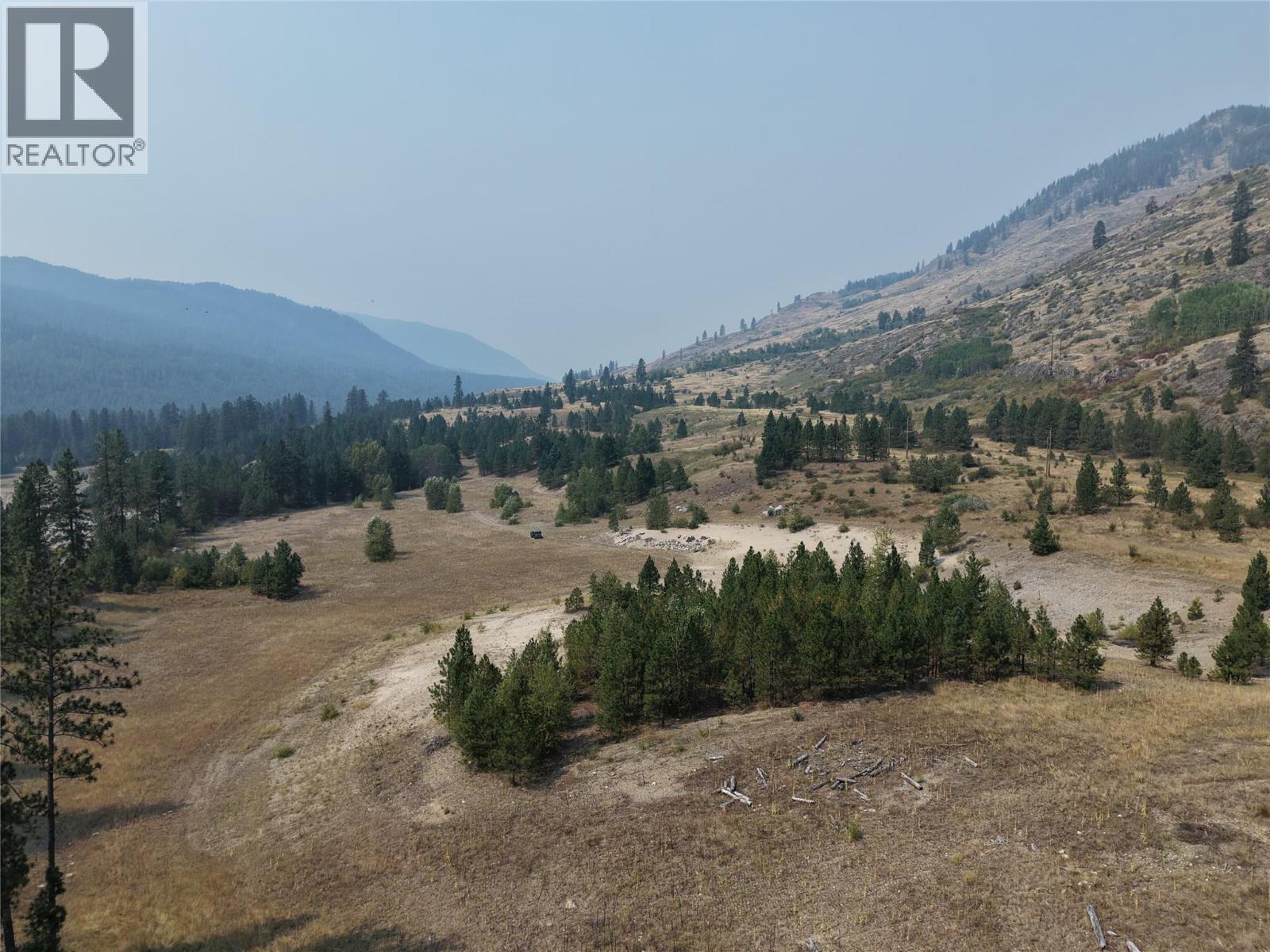 520 3 Highway, Christina Lake, British Columbia  V0H 1E0 - Photo 30 - 10398177