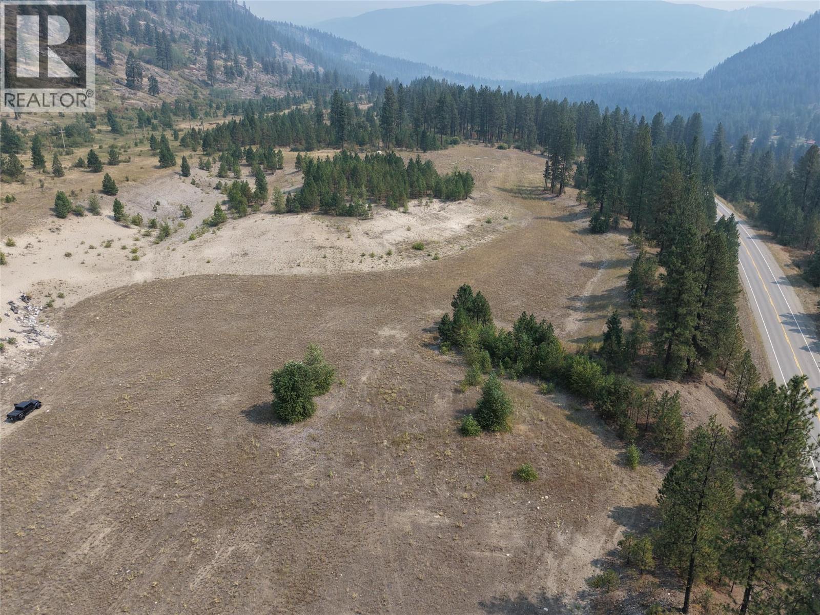 520 3 Highway, Christina Lake, British Columbia  V0H 1E0 - Photo 29 - 10398177