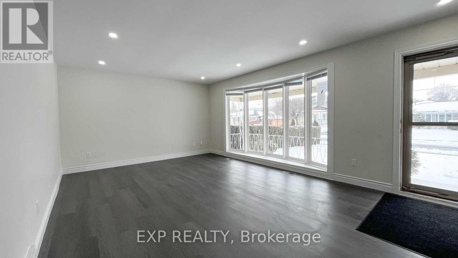 15 Calvert Avenue, Hamilton, Ontario  L8G 2K5 - Photo 3 - X13694306