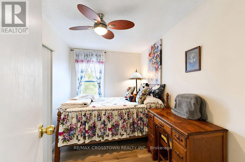 66 Maple Street, Tay, Ontario  L0K 2A0 - Photo 26 - S13694308