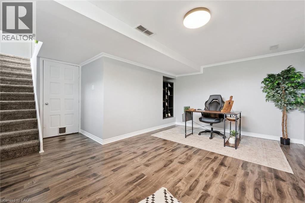308 Parkvale Drive, Kitchener, Ontario  N2R 1Y7 - Photo 35 - 40856795