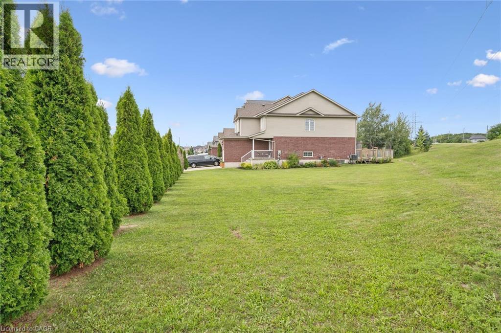 308 Parkvale Drive, Kitchener, Ontario  N2R 1Y7 - Photo 5 - 40856795