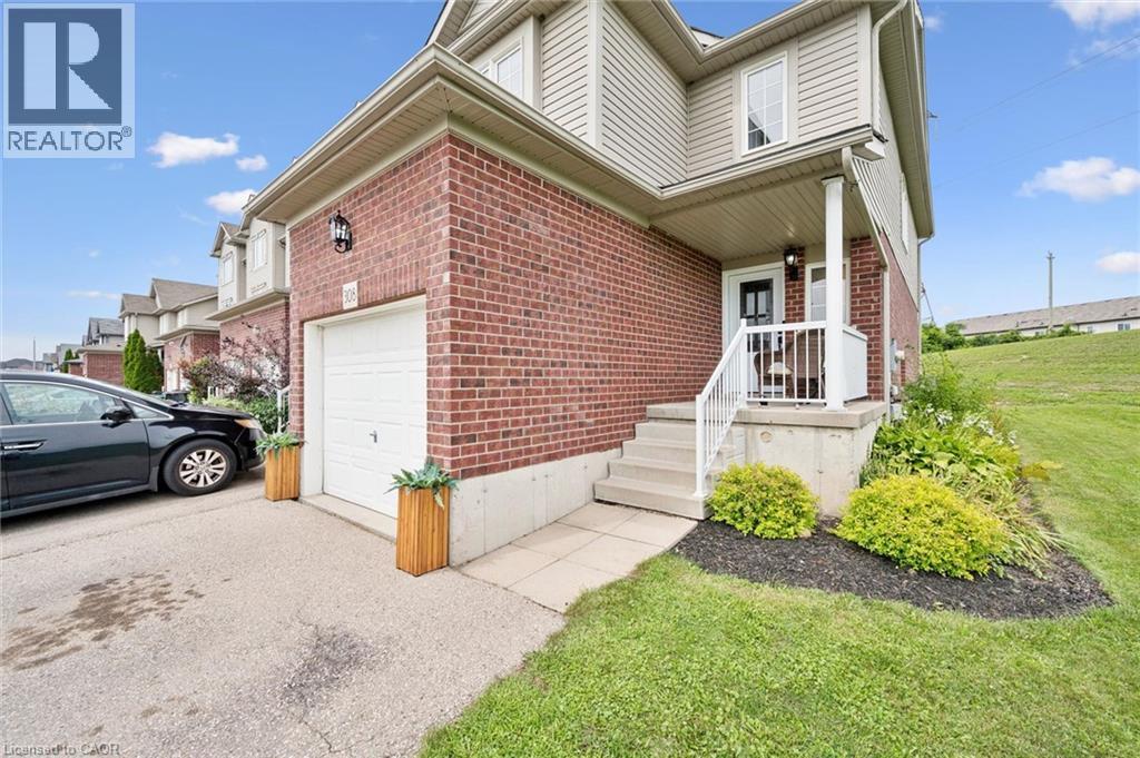 308 Parkvale Drive, Kitchener, Ontario  N2R 1Y7 - Photo 6 - 40856795