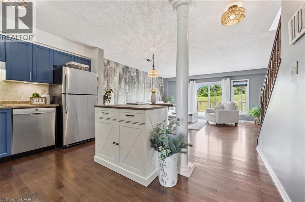 308 Parkvale Drive, Kitchener, Ontario  N2R 1Y7 - Photo 9 - 40856795