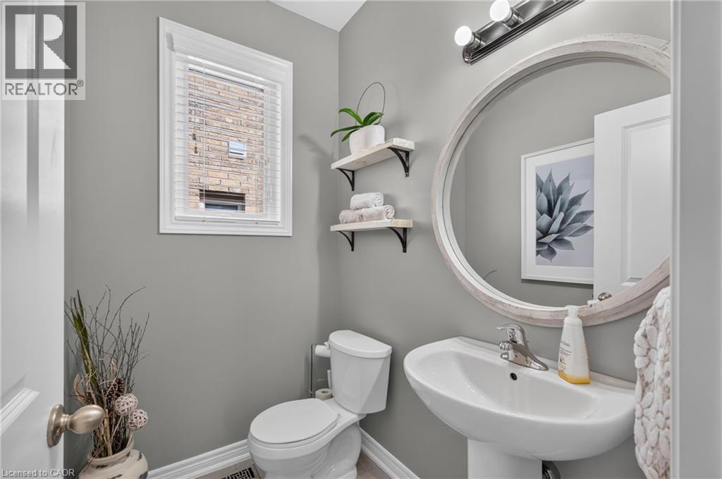 5 Narbonne Crescent, Stoney Creek, Ontario  L8J 0J8 - Photo 29 - 40845317