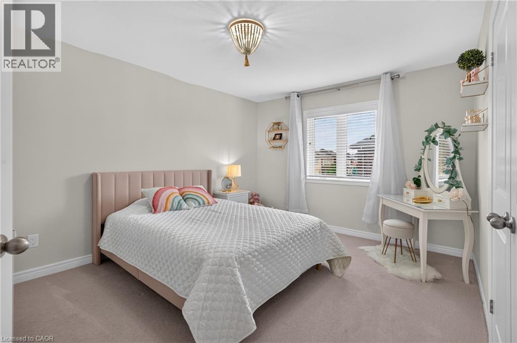 5 Narbonne Crescent, Stoney Creek, Ontario  L8J 0J8 - Photo 38 - 40845317
