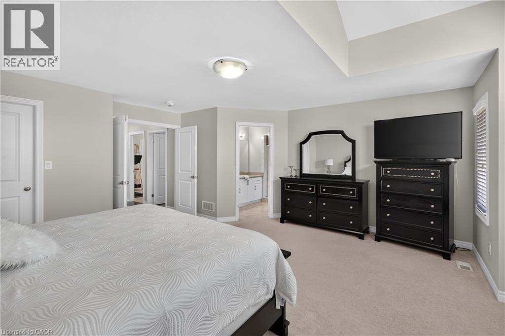 5 Narbonne Crescent, Stoney Creek, Ontario  L8J 0J8 - Photo 34 - 40845317
