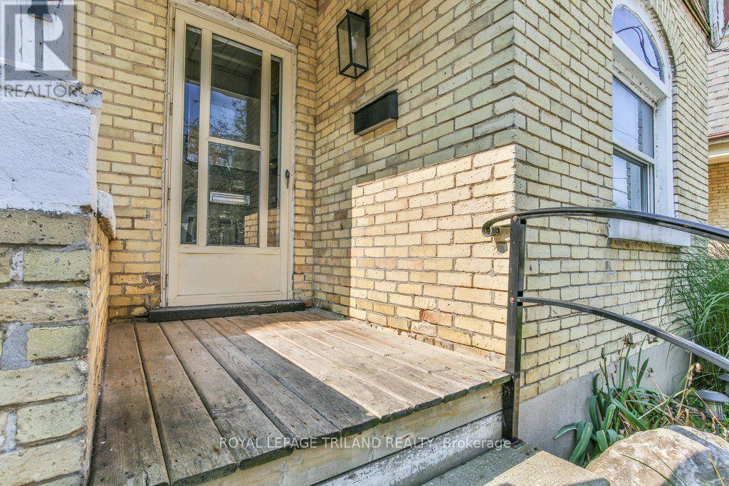 24 Mount Pleasant Avenue, London North, Ontario  N6H 1C9 - Photo 3 - X13694326