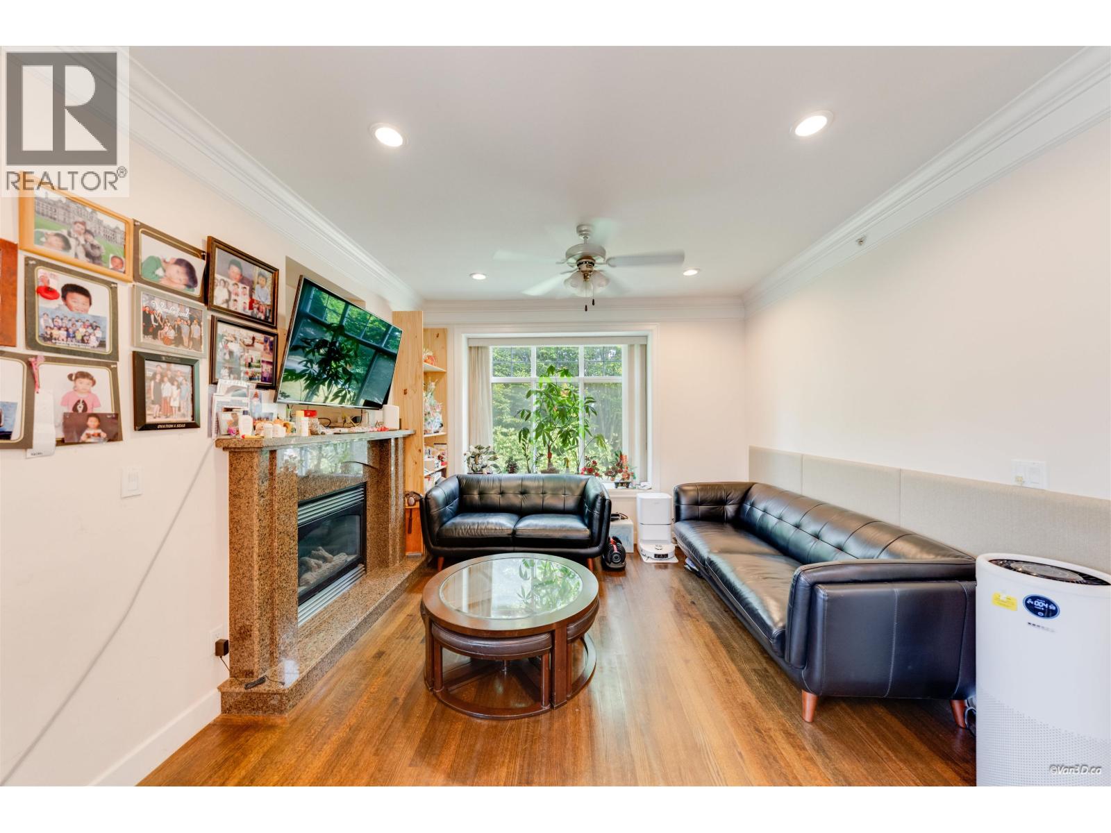 3036 E 1st Avenue, Vancouver, British Columbia  V5M 1B4 - Photo 6 - R3156413