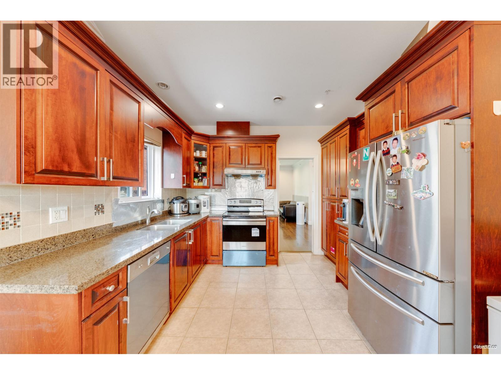 3036 E 1st Avenue, Vancouver, British Columbia  V5M 1B4 - Photo 8 - R3156413