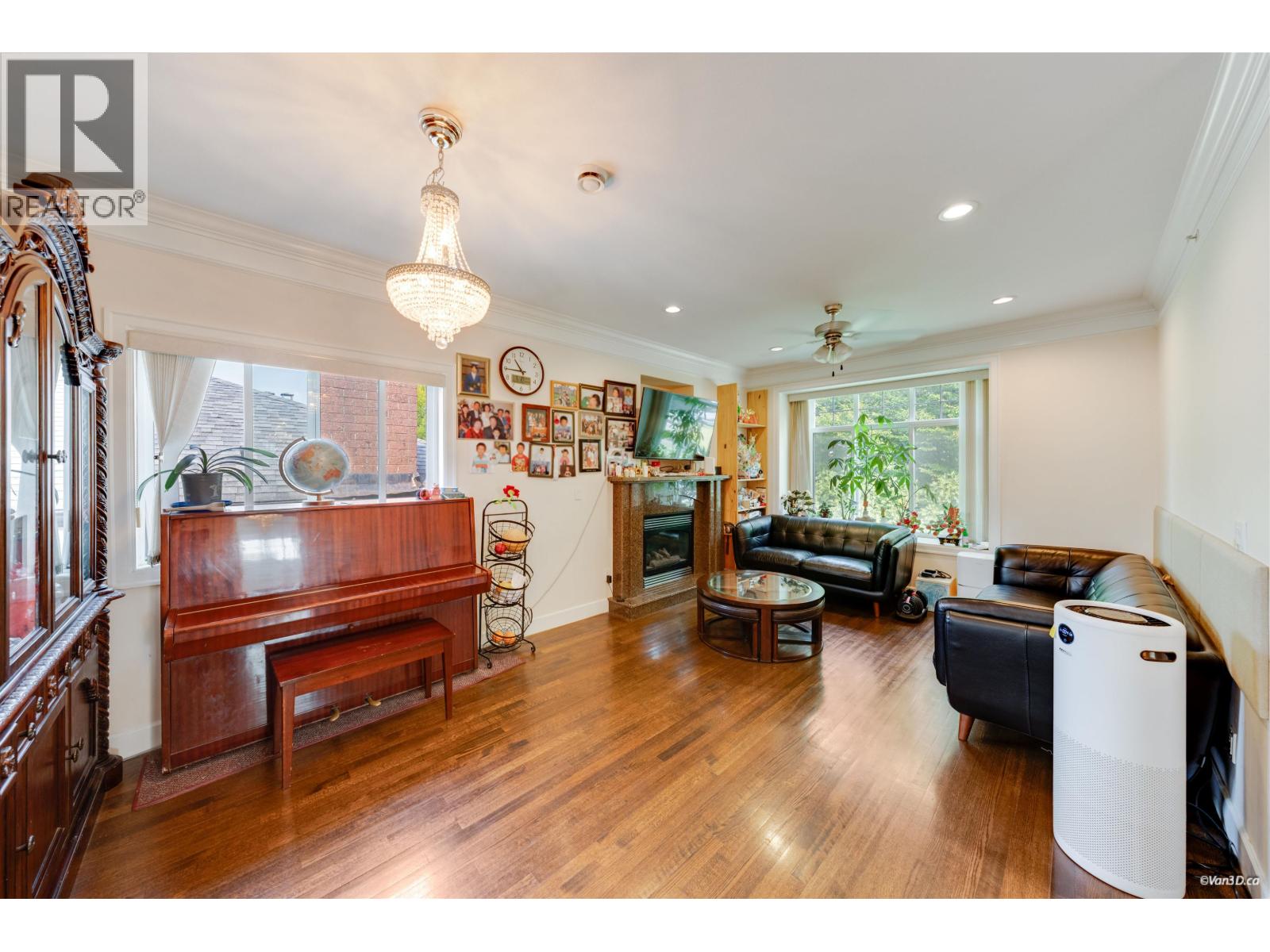 3036 E 1st Avenue, Vancouver, British Columbia  V5M 1B4 - Photo 5 - R3156413