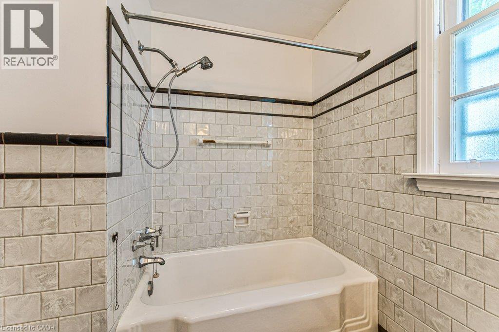 321 Highland Park, Cambridge, Ontario  N3H 3H8 - Photo 25 - 40856268