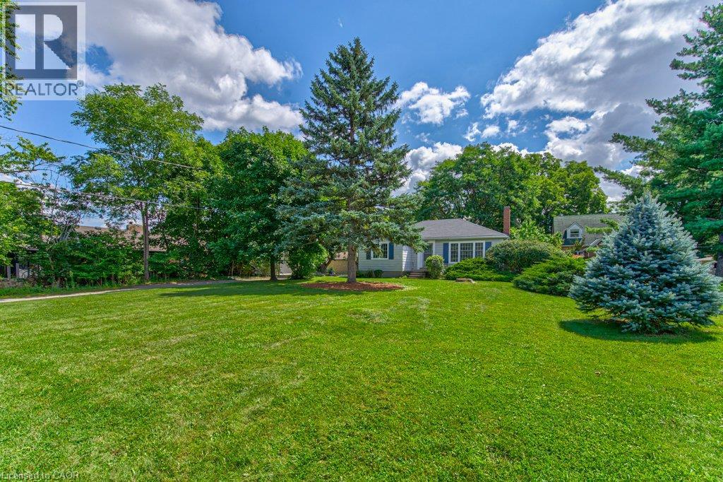 321 Highland Park, Cambridge, Ontario  N3H 3H8 - Photo 3 - 40856268
