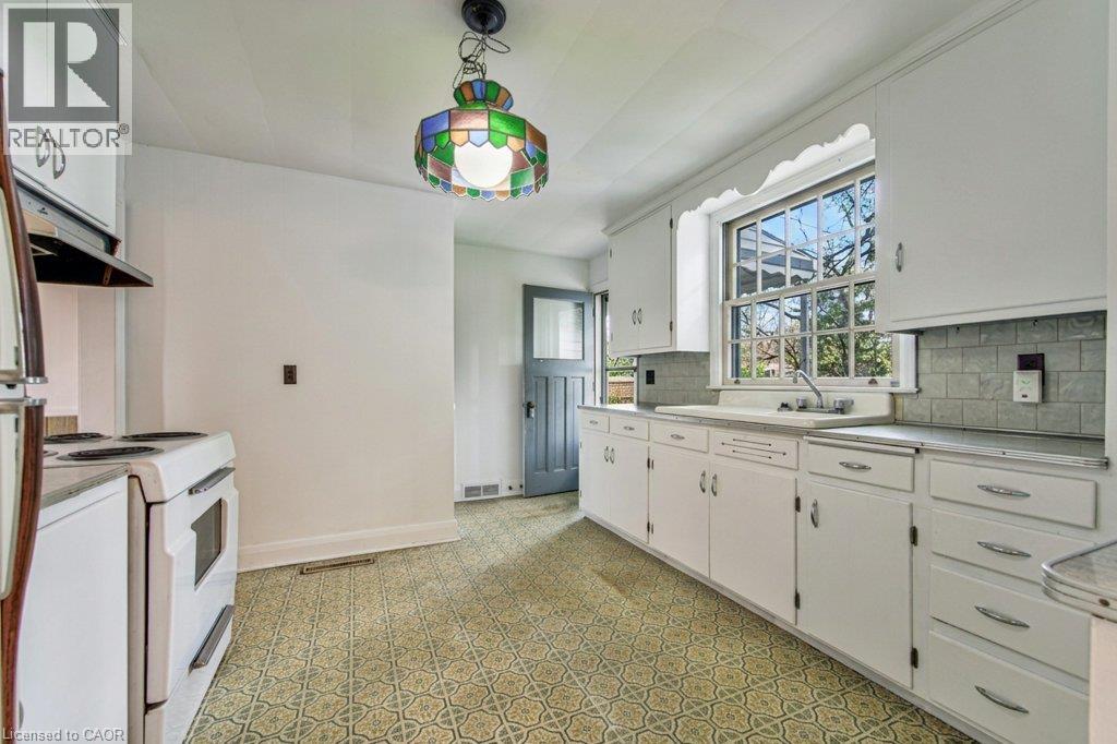 321 Highland Park, Cambridge, Ontario  N3H 3H8 - Photo 16 - 40856268