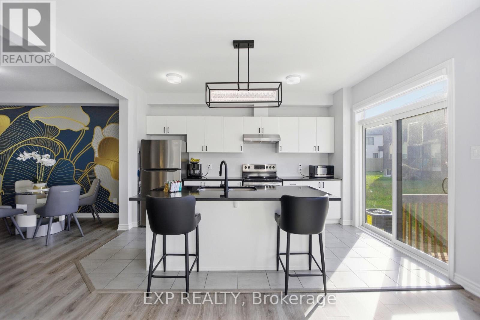 44 Lentago Avenue, Ottawa, Ontario  K2J 7A2 - Photo 8 - X13694328