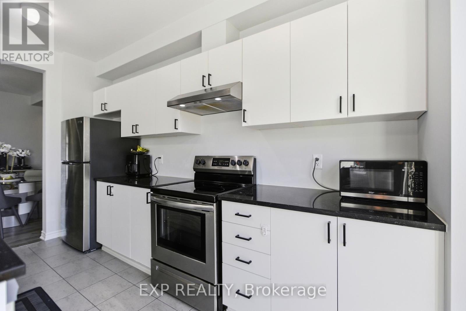 44 Lentago Avenue, Ottawa, Ontario  K2J 7A2 - Photo 9 - X13694328