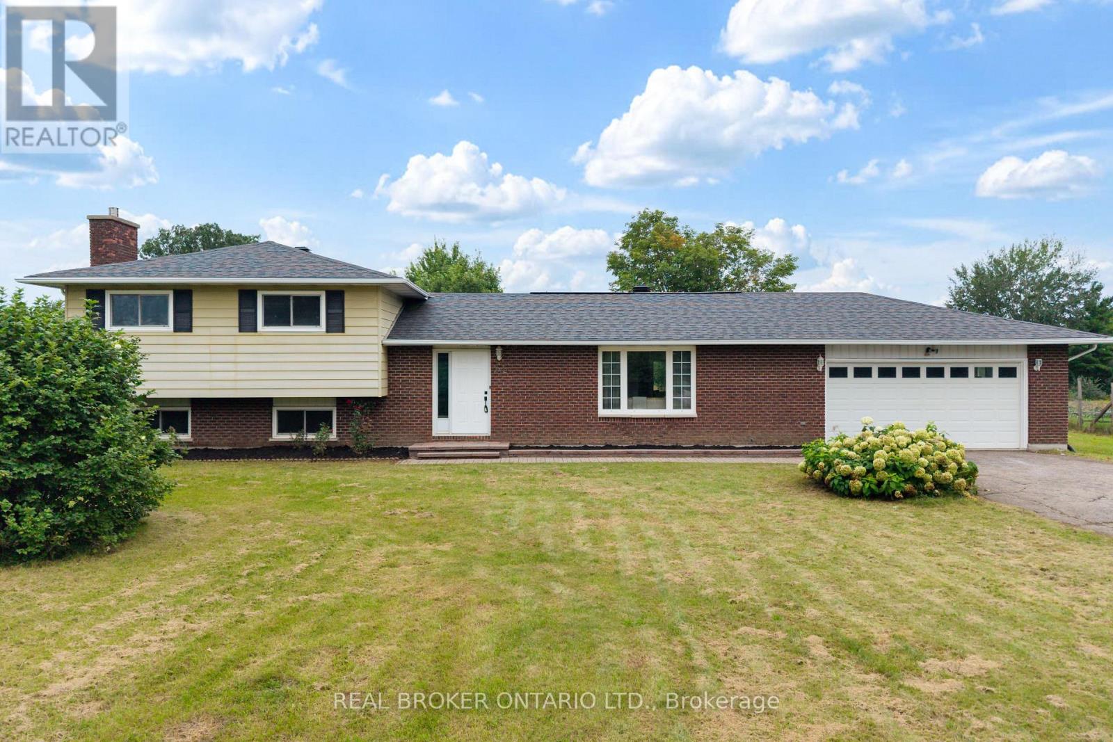 672 Line 3 Line, Elizabethtown-Kitley, Ontario  K0G 1G0 - Photo 2 - X13694362
