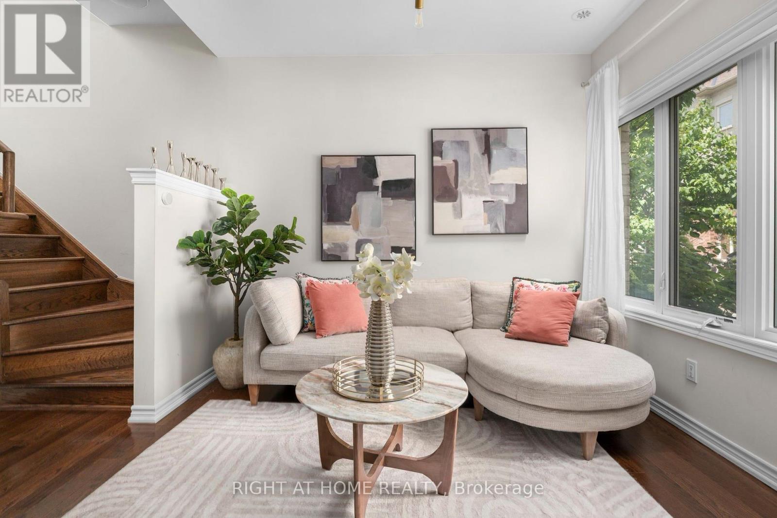 31 - 27 Coneflower Crescent, Toronto, Ontario  M2R 0A5 - Photo 11 - C13694318