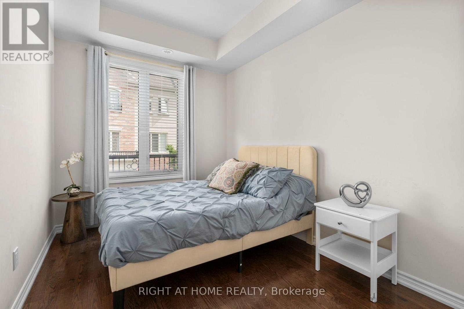 31 - 27 Coneflower Crescent, Toronto, Ontario  M2R 0A5 - Photo 23 - C13694318