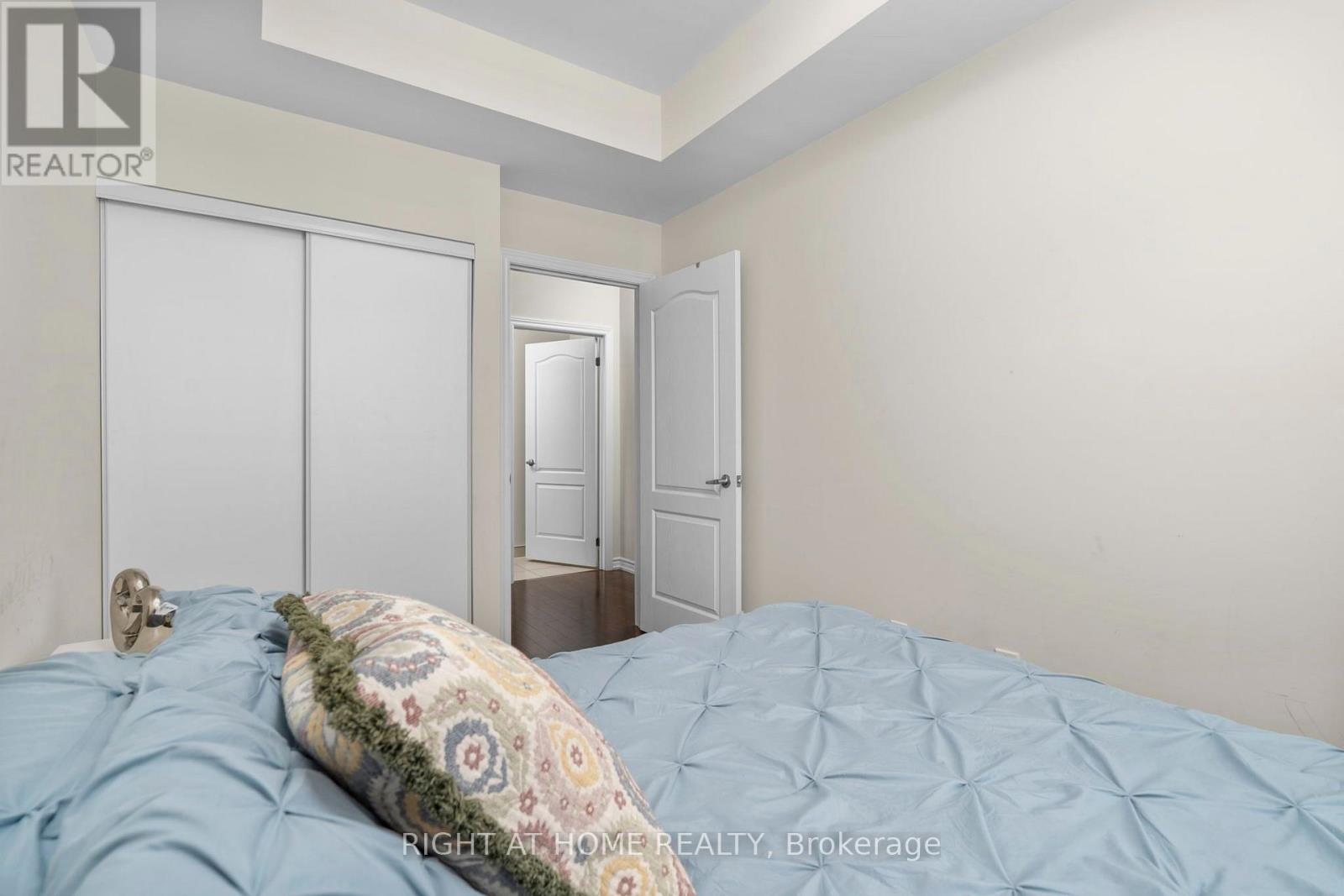 31 - 27 Coneflower Crescent, Toronto, Ontario  M2R 0A5 - Photo 24 - C13694318