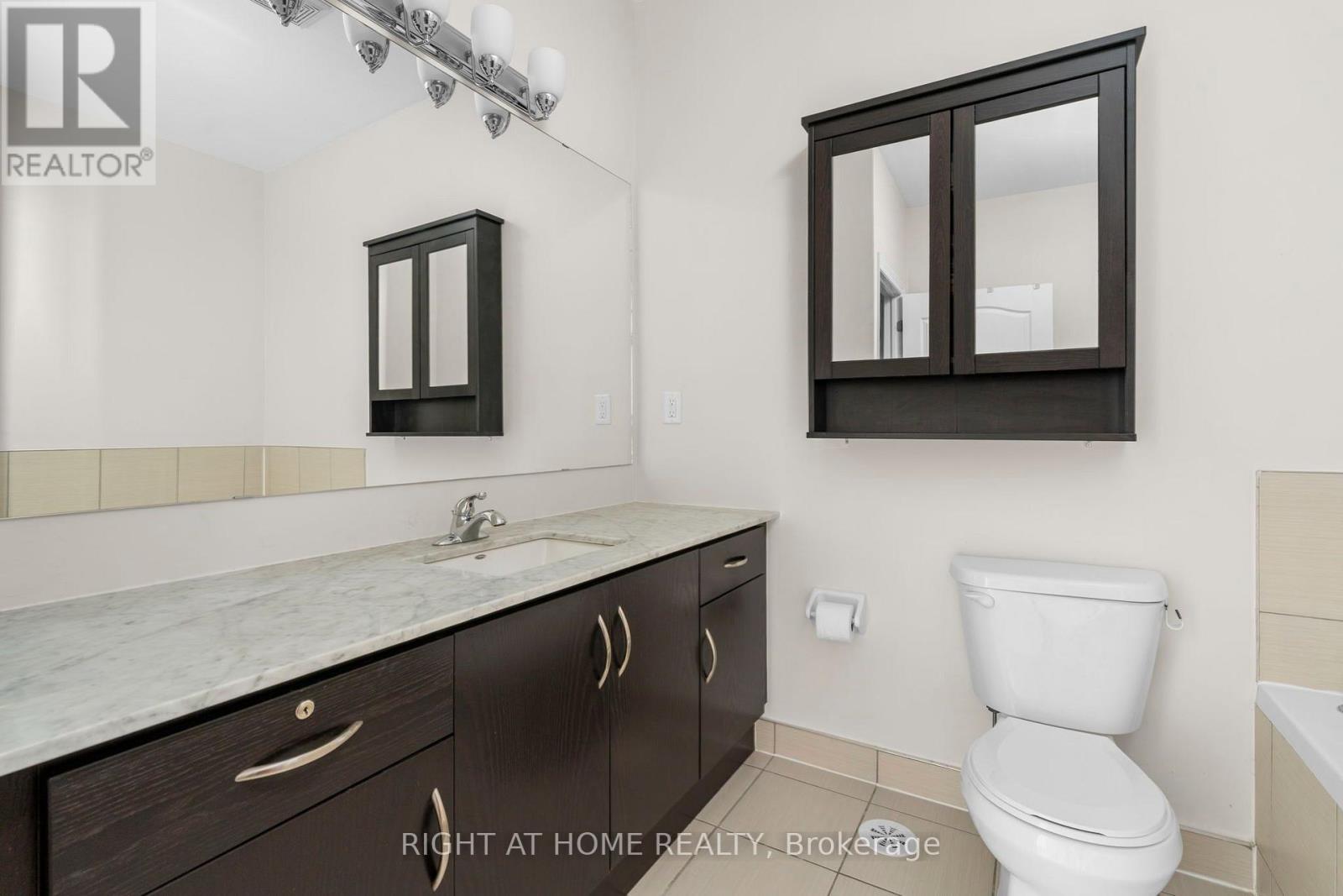 31 - 27 Coneflower Crescent, Toronto, Ontario  M2R 0A5 - Photo 35 - C13694318