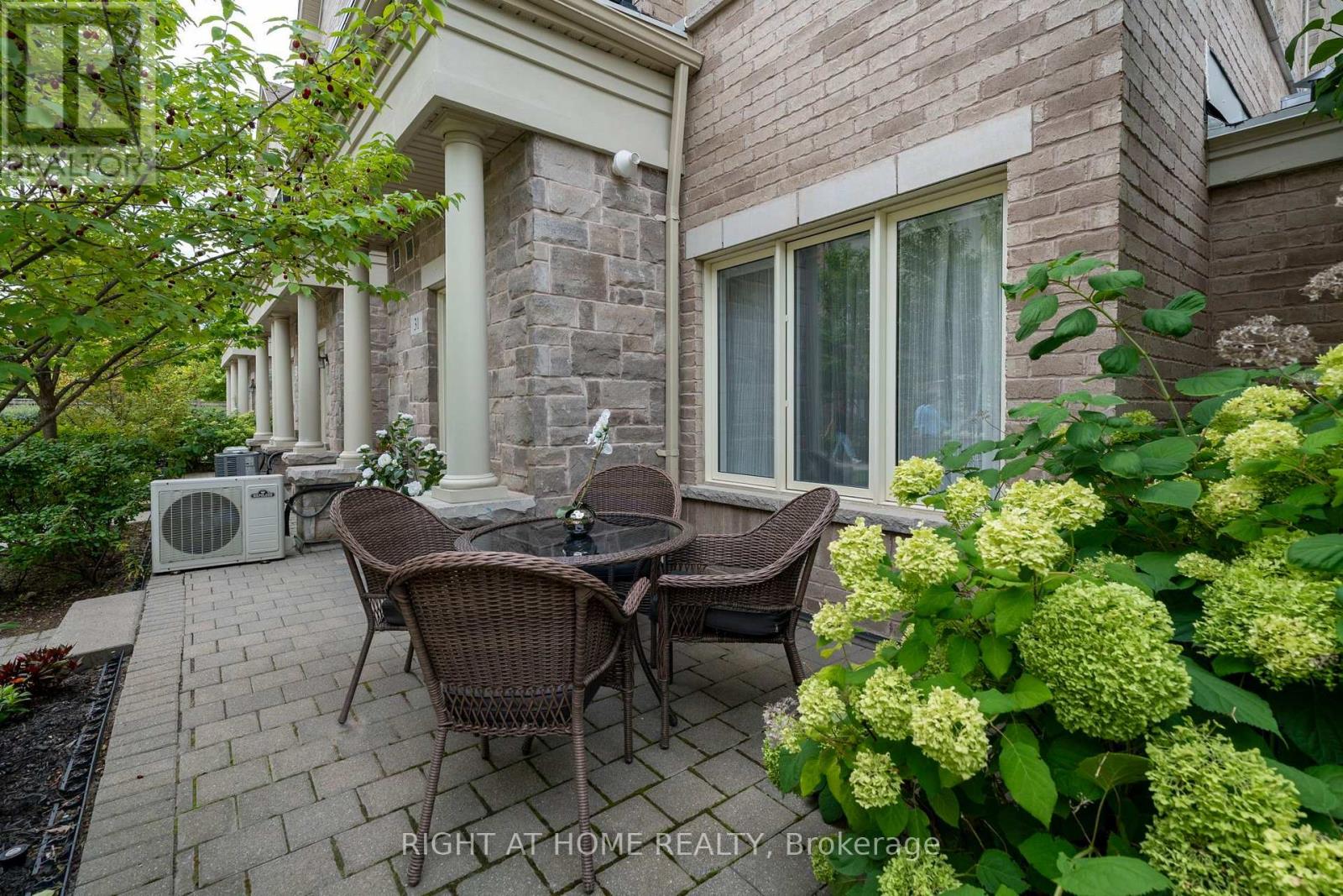 31 - 27 Coneflower Crescent, Toronto, Ontario  M2R 0A5 - Photo 38 - C13694318