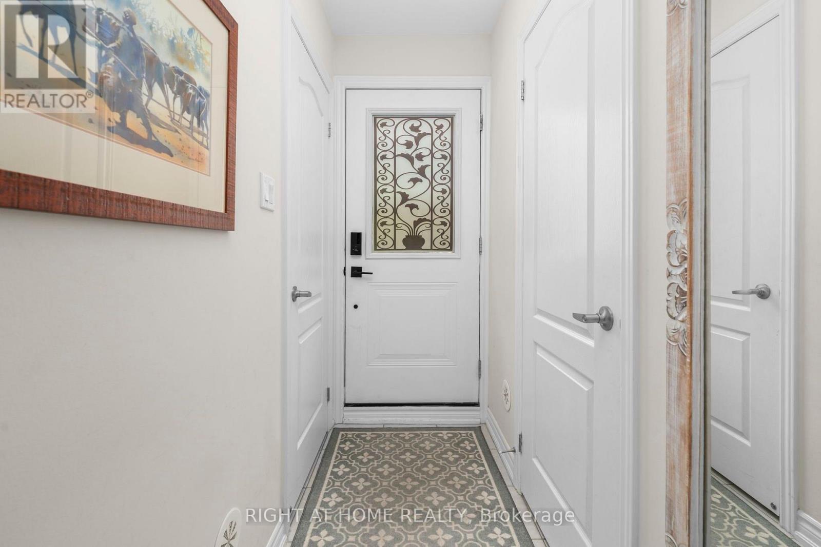 31 - 27 Coneflower Crescent, Toronto, Ontario  M2R 0A5 - Photo 4 - C13694318