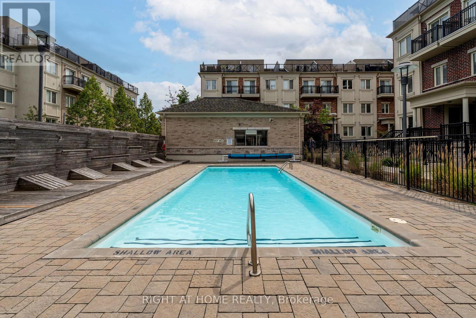 31 - 27 Coneflower Crescent, Toronto, Ontario  M2R 0A5 - Photo 42 - C13694318