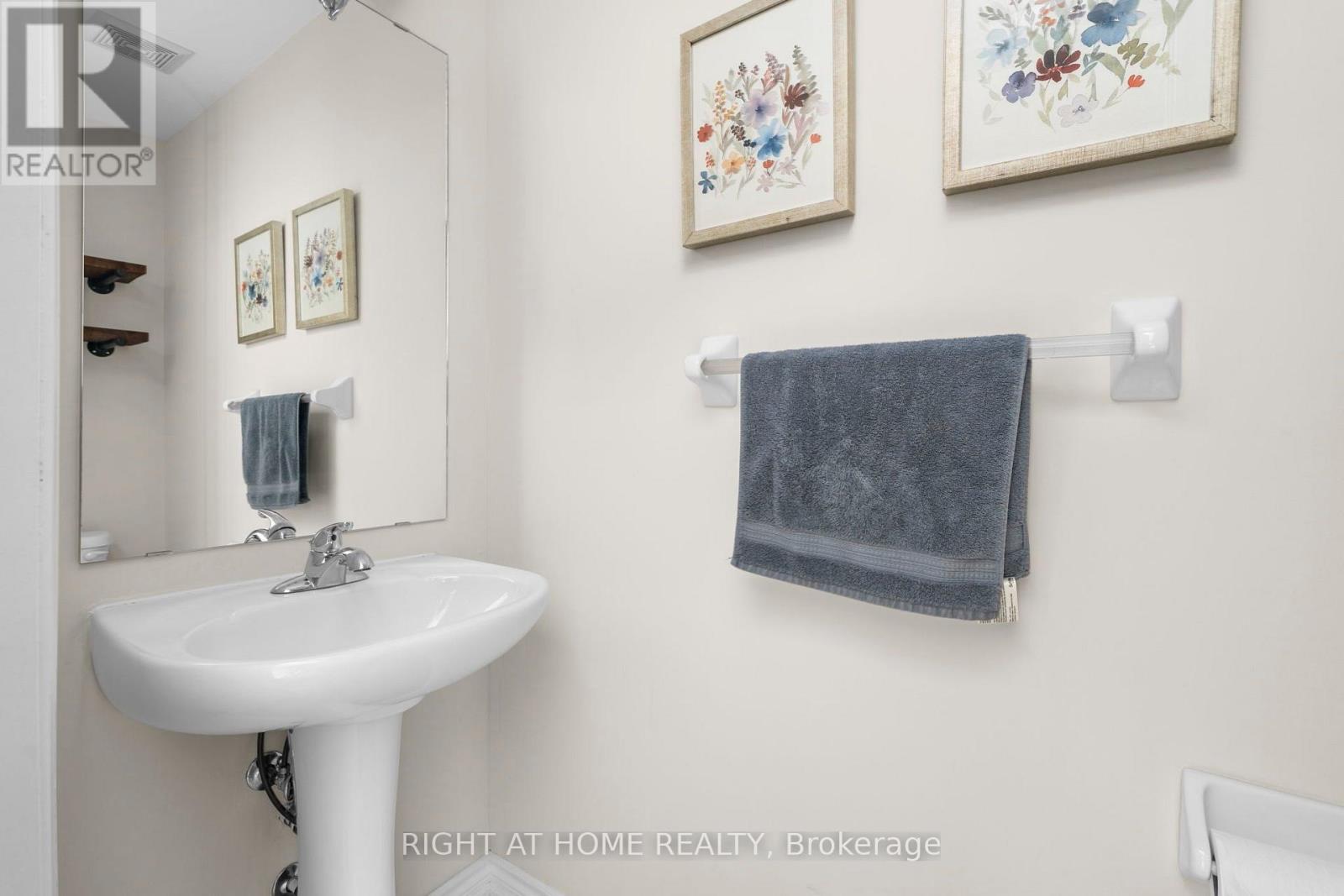 31 - 27 Coneflower Crescent, Toronto, Ontario  M2R 0A5 - Photo 6 - C13694318