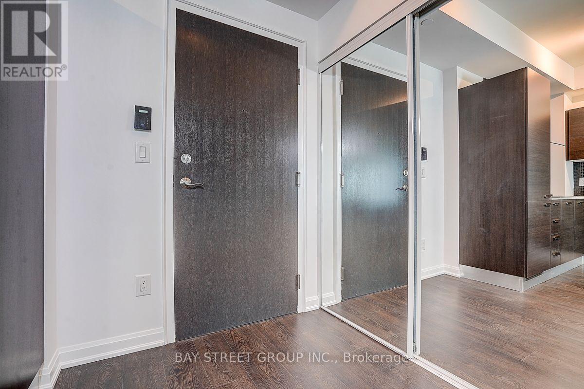 3209 - 11 Bogert Avenue, Toronto, Ontario  M2N 1K4 - Photo 7 - C13694322