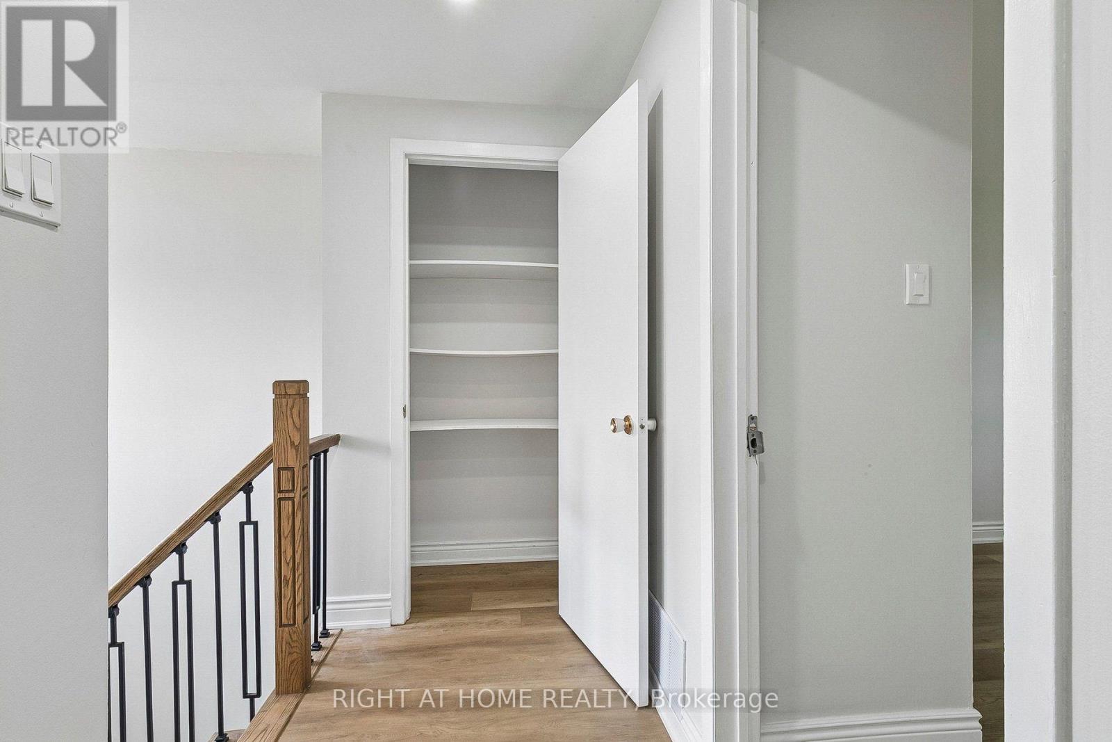 29 Cheatham Place, Toronto, Ontario  M1B 1C1 - Photo 11 - E13694352