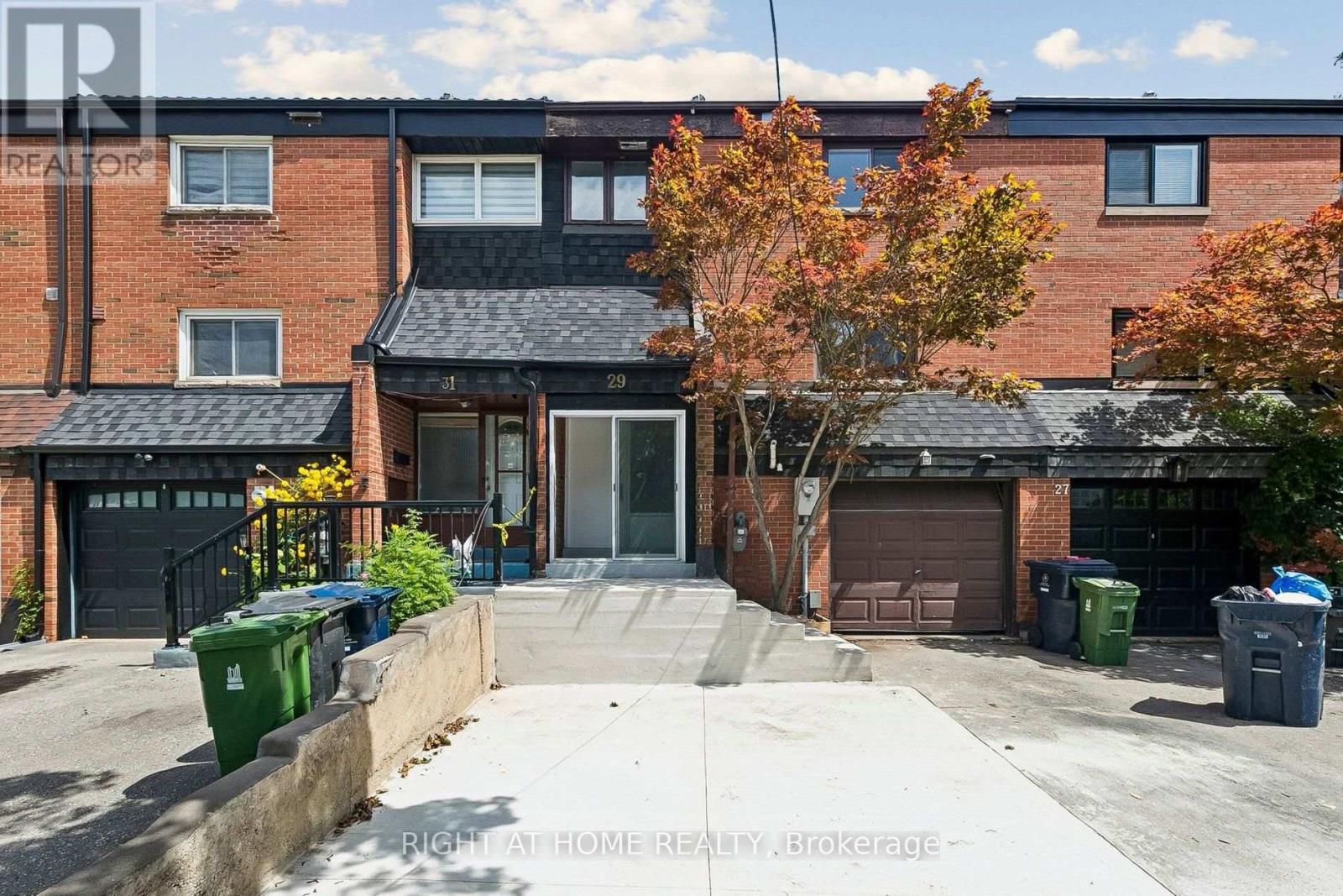 29 Cheatham Place, Toronto, Ontario  M1B 1C1 - Photo 2 - E13694352