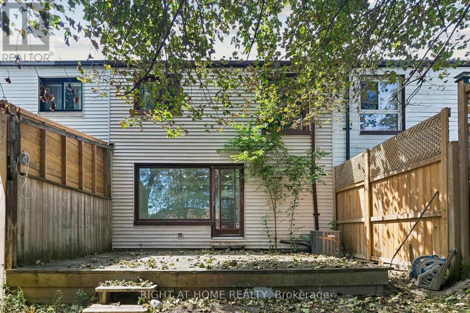 29 Cheatham Place, Toronto, Ontario  M1B 1C1 - Photo 21 - E13694352