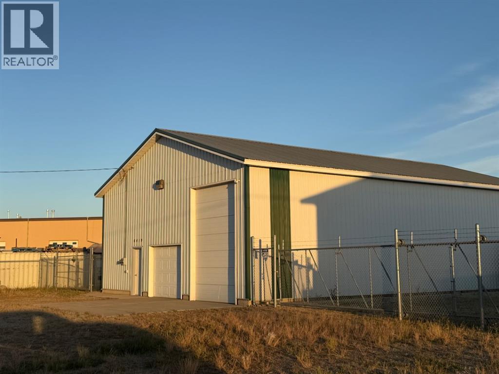 6419 42 Avenue, Ponoka, Alberta  T4J 1J8 - Photo 4 - A2338561