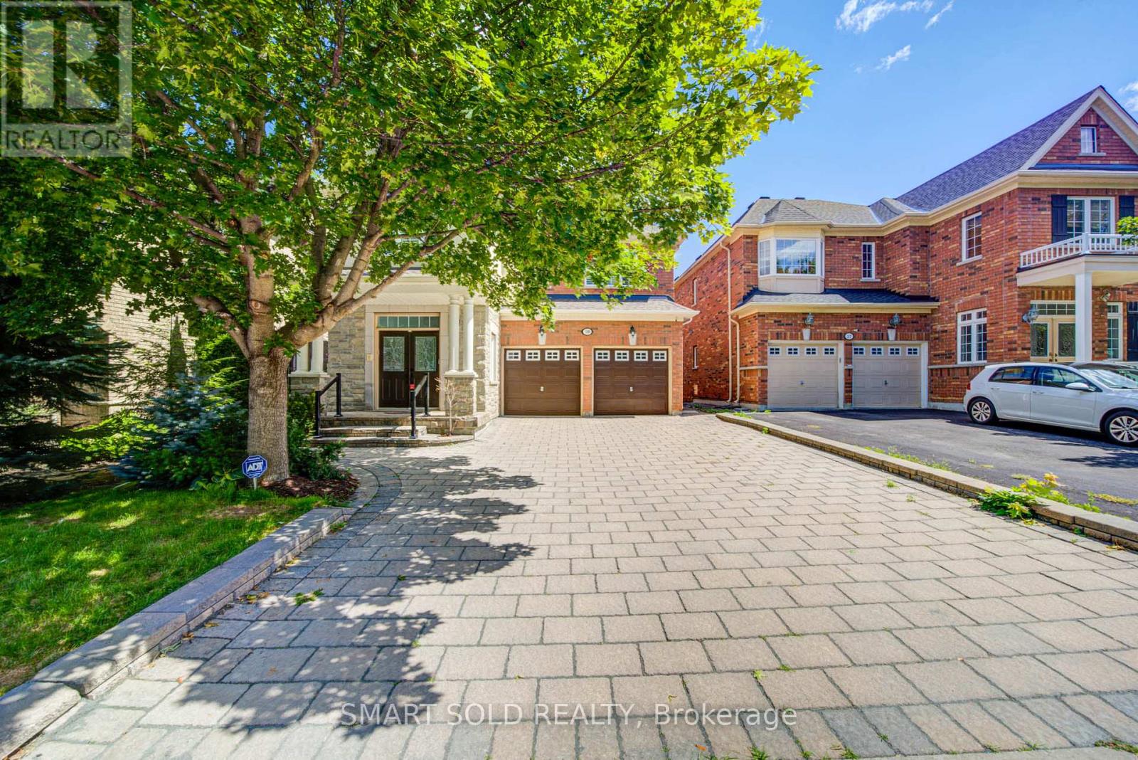 39 Schuster Lane, Vaughan, Ontario  L4J 8Y7 - Photo 2 - N13694334