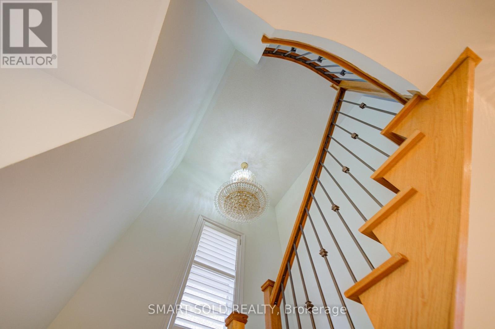 39 Schuster Lane, Vaughan, Ontario  L4J 8Y7 - Photo 7 - N13694334