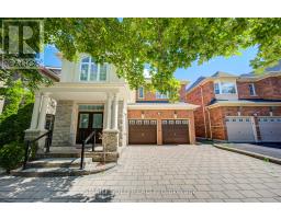 39 SCHUSTER LANE, Vaughan, Ontario