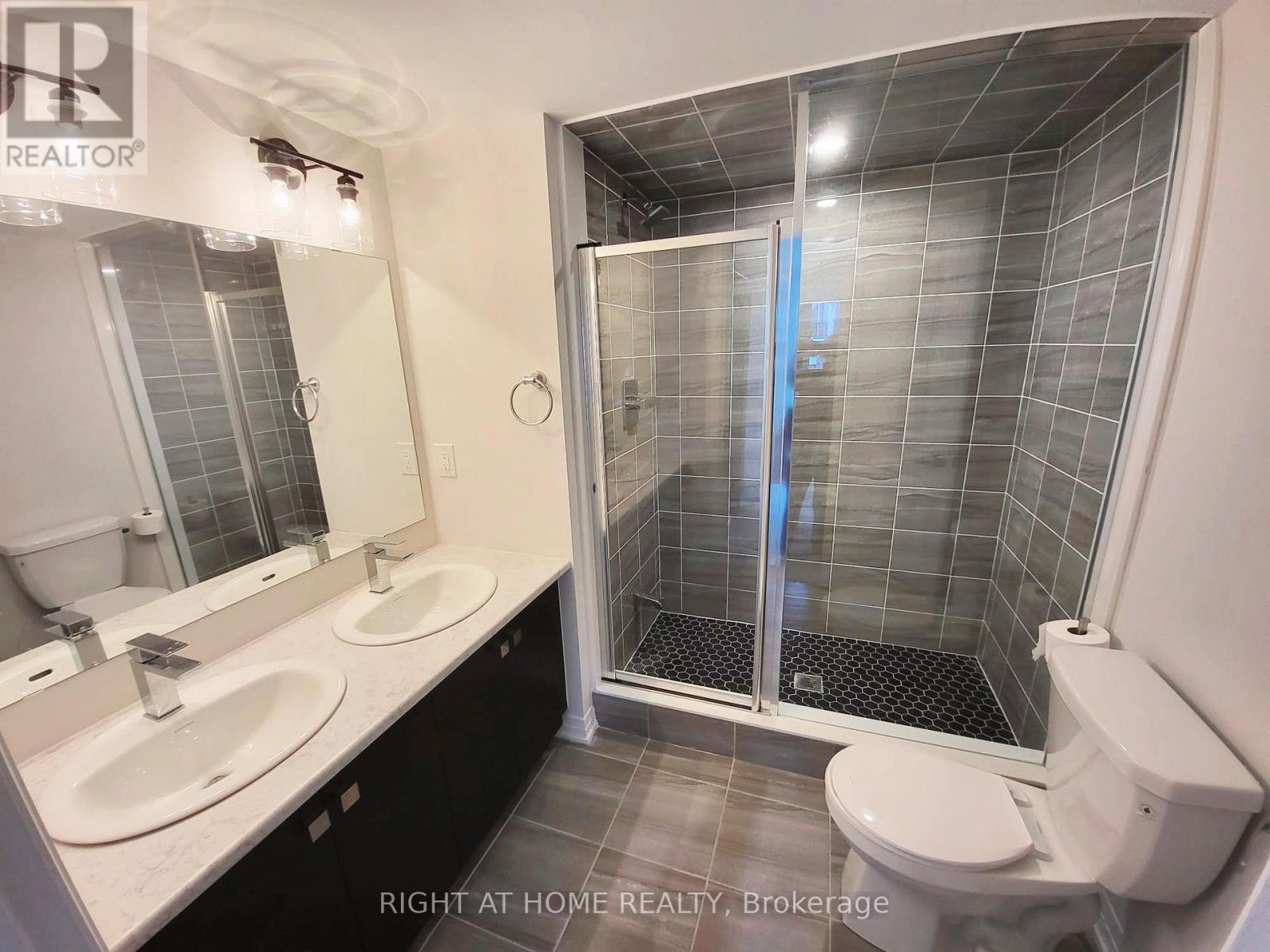 12 - 70 Baynes Way, Bradford West Gwillimbury, Ontario  L3Z 4M3 - Photo 14 - N13694350